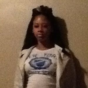 Meet your Posher, Candice